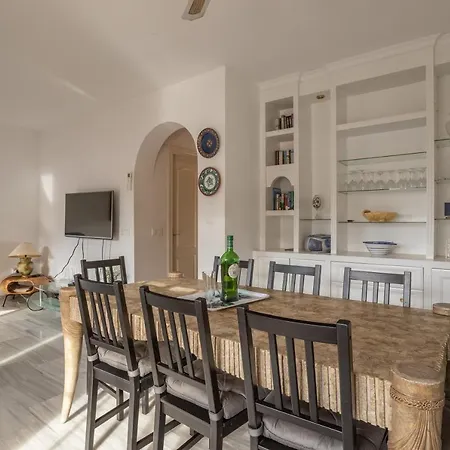 Сasa de vacaciones Flores 5 - Large Townhouse