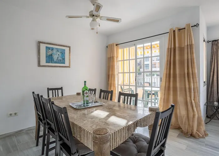 度假居 Flores 5 - Large Townhouse