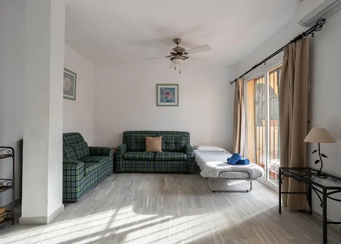 Holiday home Flores 5 - Large Townhouse