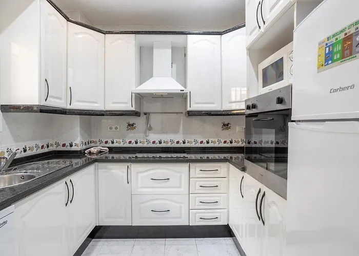 Holiday home Flores 5 - Large Townhouse *