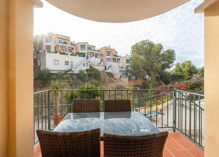 Holiday home Flores 5 - Large Townhouse *