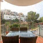 Дом отдыха Flores 5 - Large Townhouse *