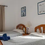 Flores 5 - Large Townhouse Дом отдыха Нерха